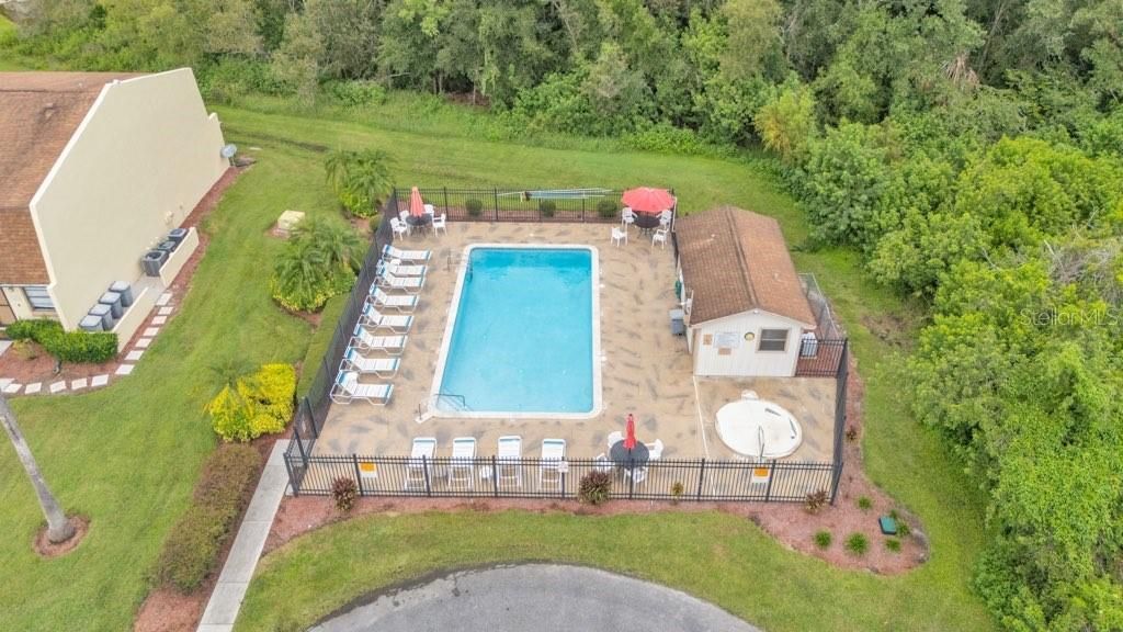 待售: $170,000 (2 贝兹, 2 浴室, 1080 平方英尺)