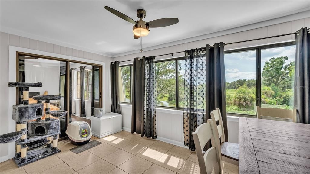 待售: $170,000 (2 贝兹, 2 浴室, 1080 平方英尺)