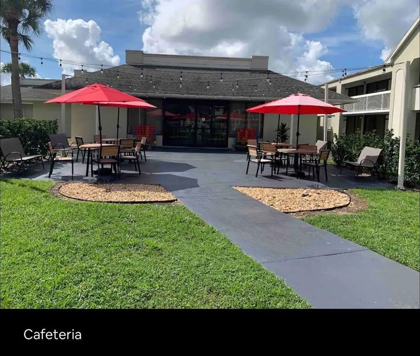 For Sale: $96,500 (1 beds, 1 baths, 325 Square Feet)