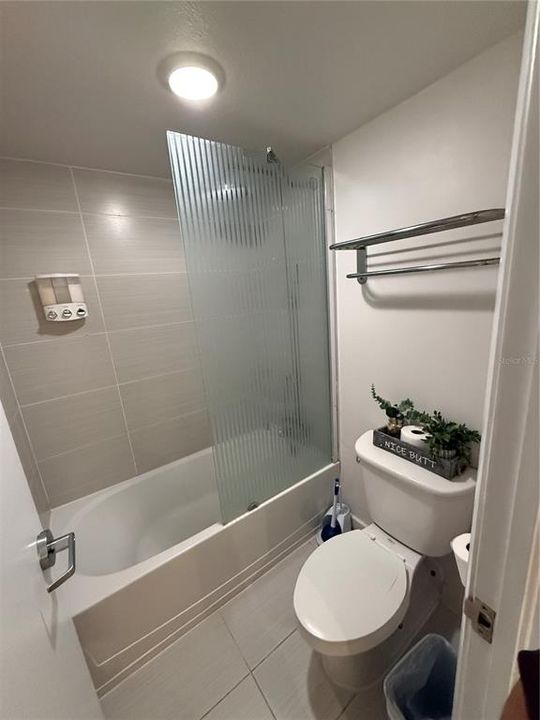 For Sale: $96,500 (1 beds, 1 baths, 325 Square Feet)