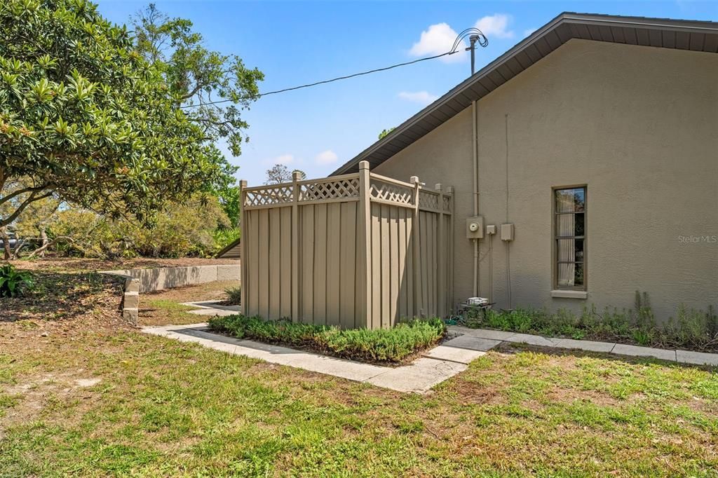 Active With Contract: $375,000 (3 beds, 2 baths, 2410 Square Feet)