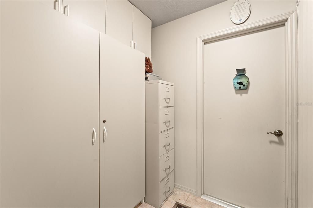 Active With Contract: $375,000 (3 beds, 2 baths, 2410 Square Feet)