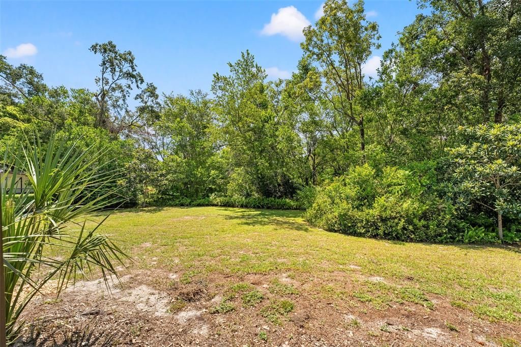 Active With Contract: $375,000 (3 beds, 2 baths, 2410 Square Feet)