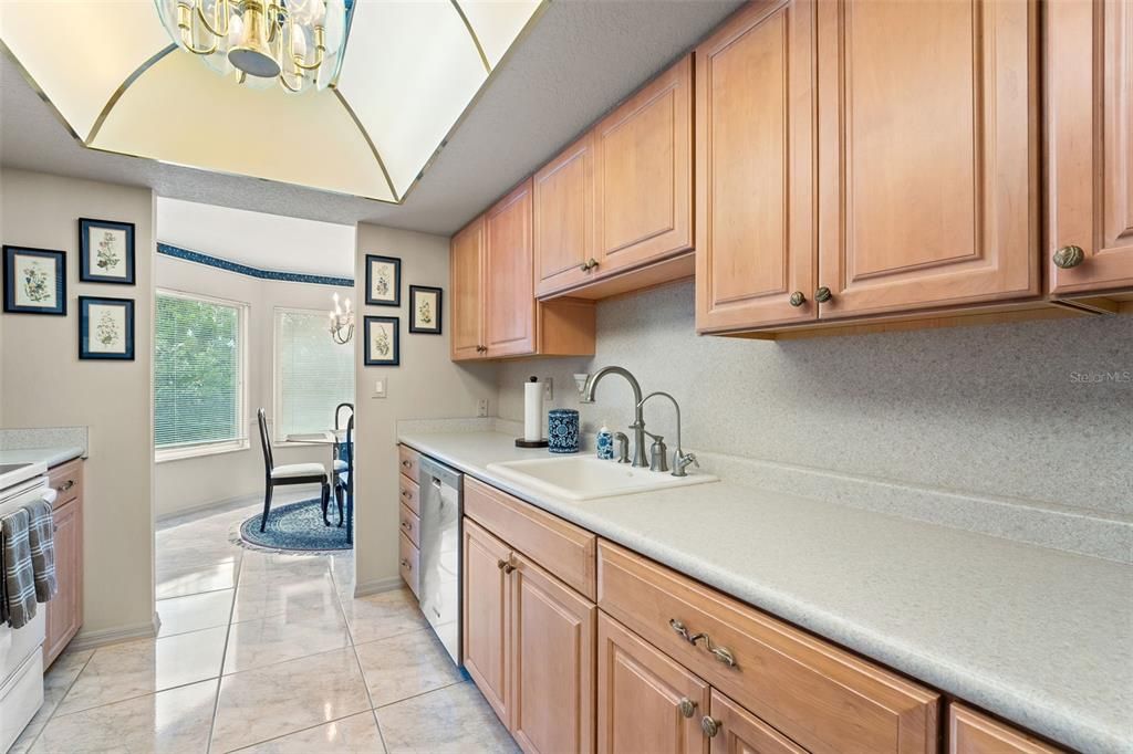 Active With Contract: $375,000 (3 beds, 2 baths, 2410 Square Feet)