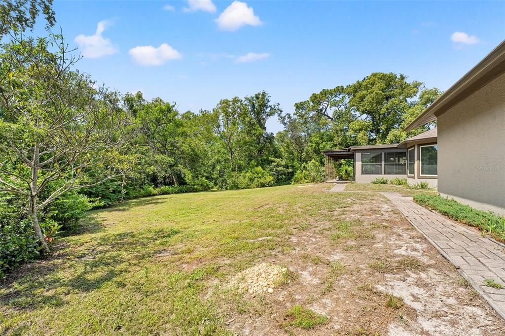 Active With Contract: $375,000 (3 beds, 2 baths, 2410 Square Feet)