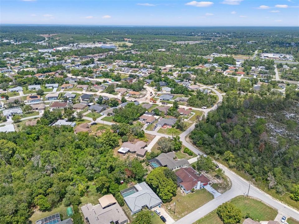 Active With Contract: $375,000 (3 beds, 2 baths, 2410 Square Feet)