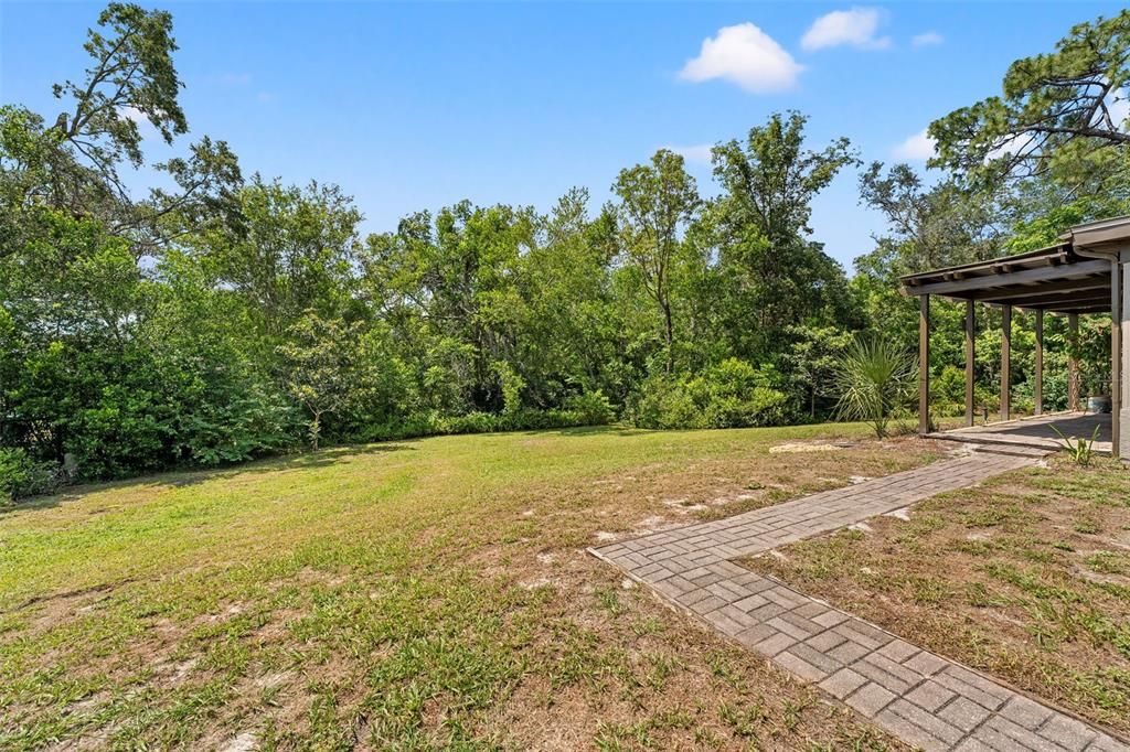 Active With Contract: $375,000 (3 beds, 2 baths, 2410 Square Feet)