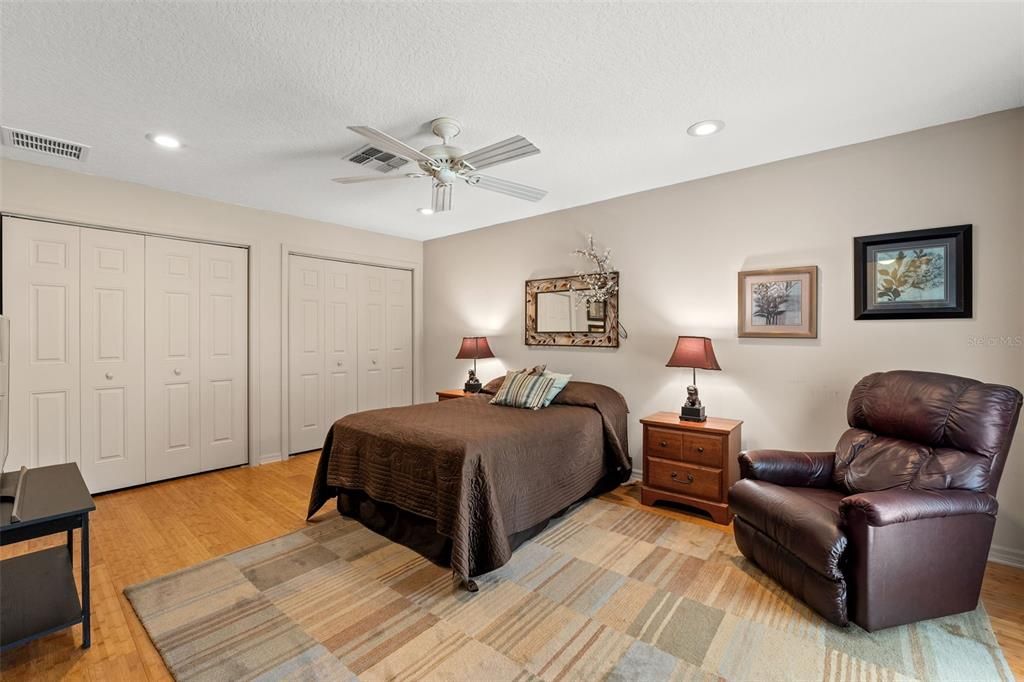 Active With Contract: $375,000 (3 beds, 2 baths, 2410 Square Feet)