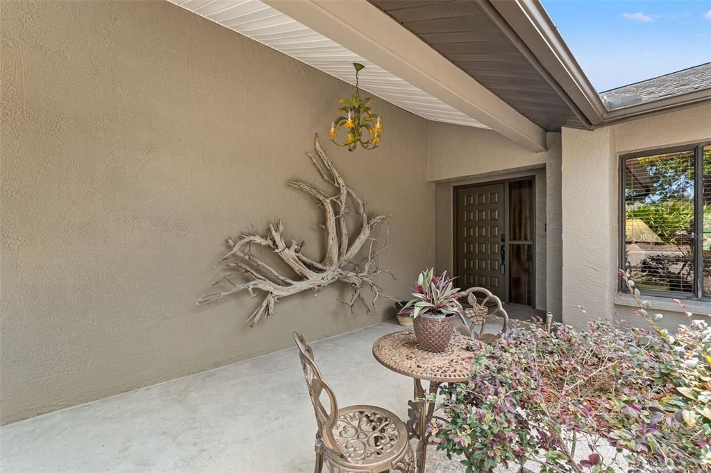 Active With Contract: $375,000 (3 beds, 2 baths, 2410 Square Feet)