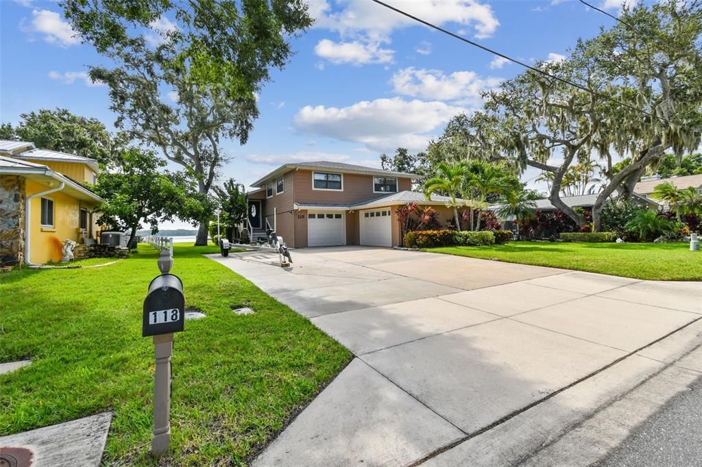 Activo con contrato: $839,988 (3 camas, 2 baños, 1740 Pies cuadrados)