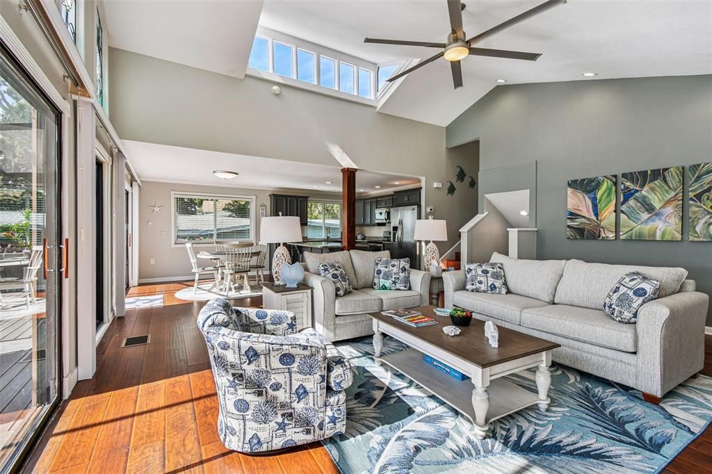 Activo con contrato: $839,988 (3 camas, 2 baños, 1740 Pies cuadrados)