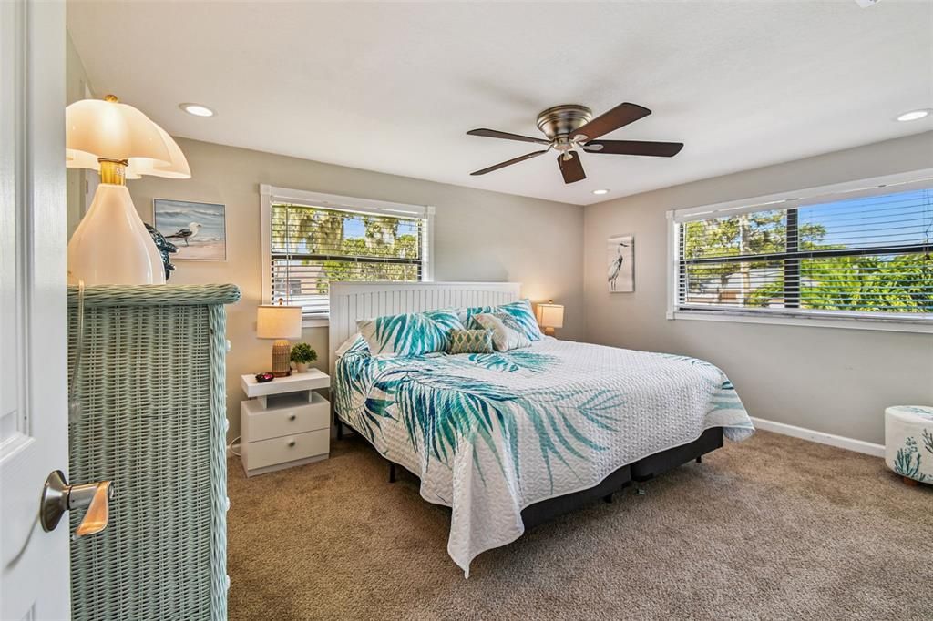 Activo con contrato: $839,988 (3 camas, 2 baños, 1740 Pies cuadrados)