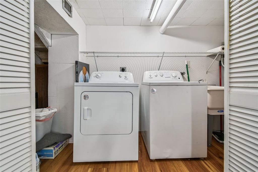 Activo con contrato: $839,988 (3 camas, 2 baños, 1740 Pies cuadrados)