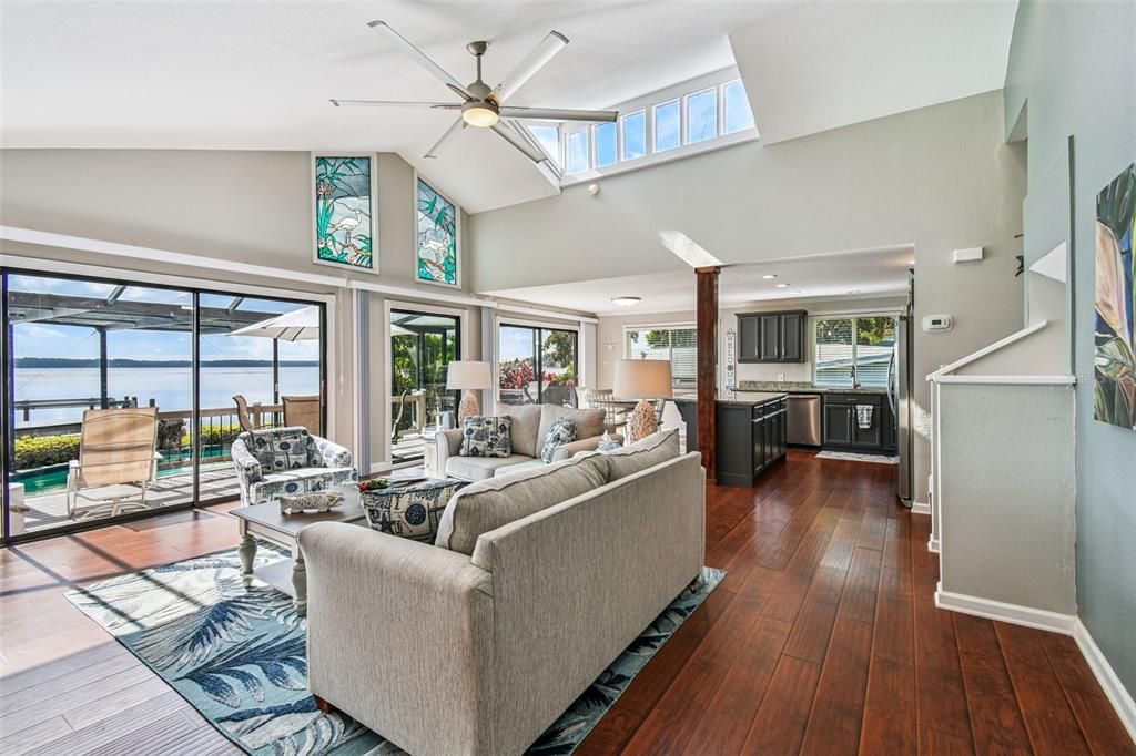 Activo con contrato: $839,988 (3 camas, 2 baños, 1740 Pies cuadrados)