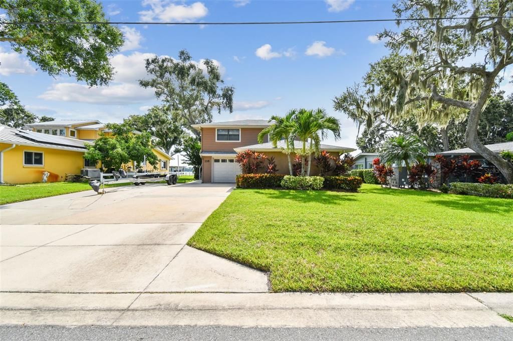 Activo con contrato: $839,988 (3 camas, 2 baños, 1740 Pies cuadrados)