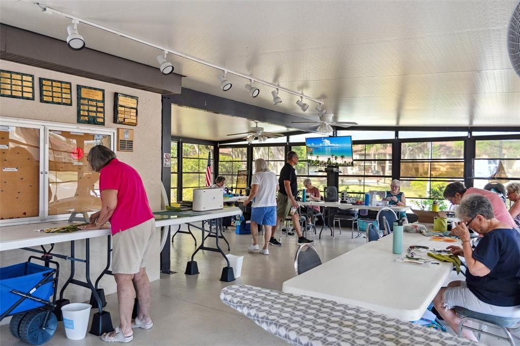 На продажу: $169,500 (2 спален, 2 ванн, 899 Квадратных фут)