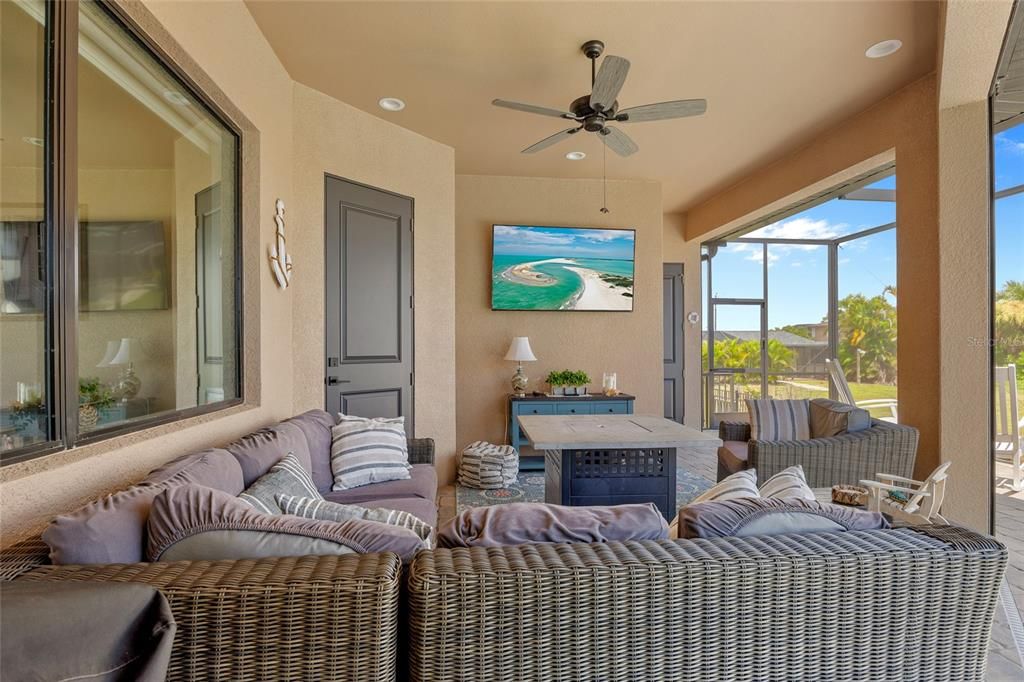 For Sale: $999,999 (3 beds, 2 baths, 2123 Square Feet)