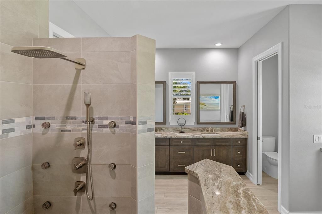 For Sale: $999,999 (3 beds, 2 baths, 2123 Square Feet)