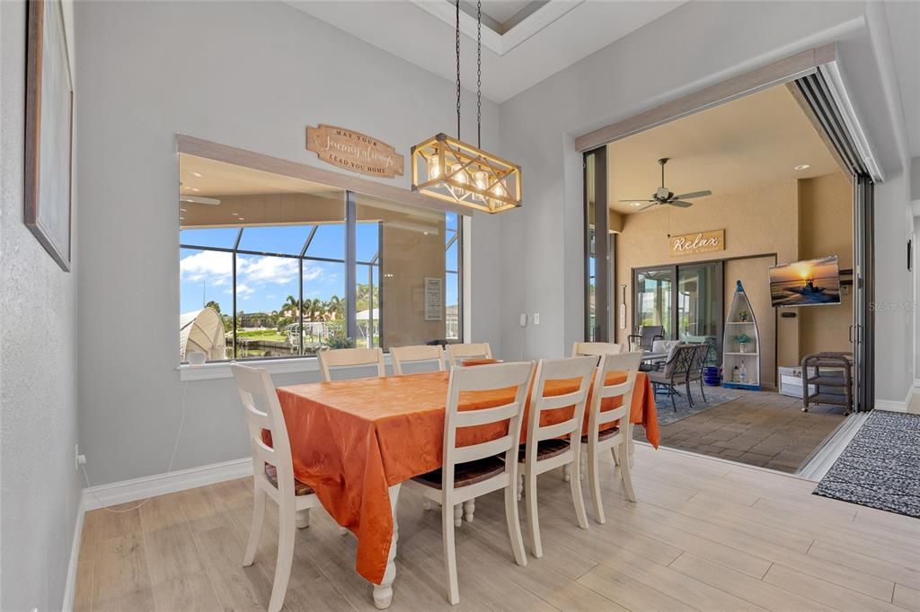 For Sale: $999,999 (3 beds, 2 baths, 2123 Square Feet)