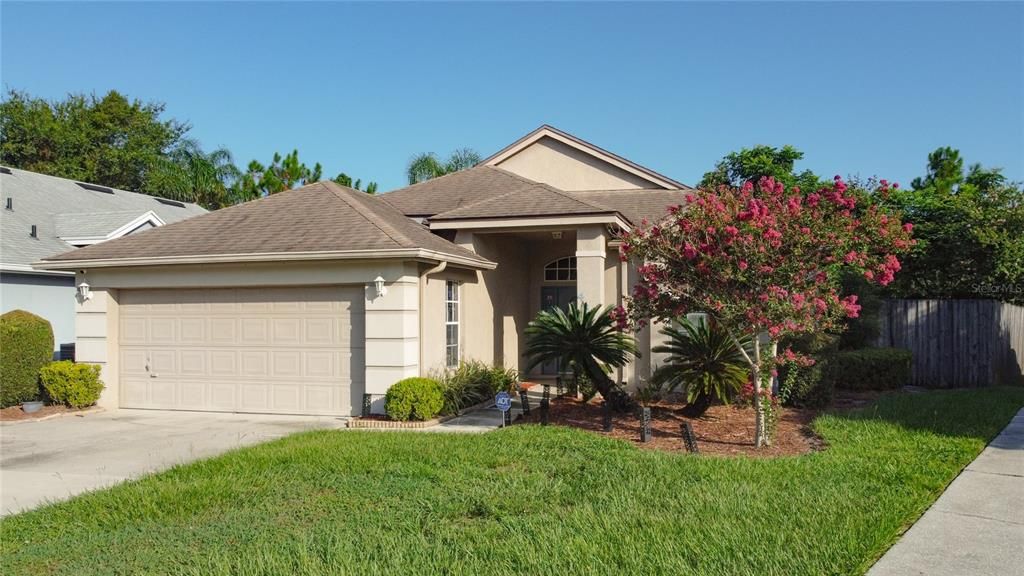 最近售出: $370,000 (3 贝兹, 2 浴室, 1592 平方英尺)