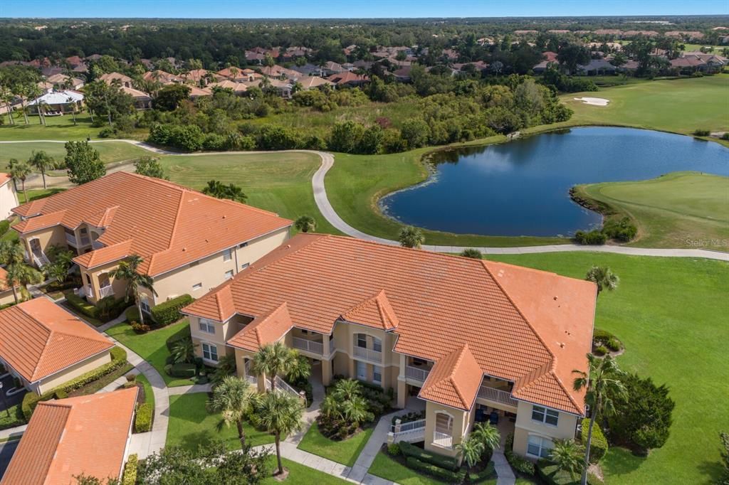 Active With Contract: $275,000 (2 beds, 2 baths, 1431 Square Feet)