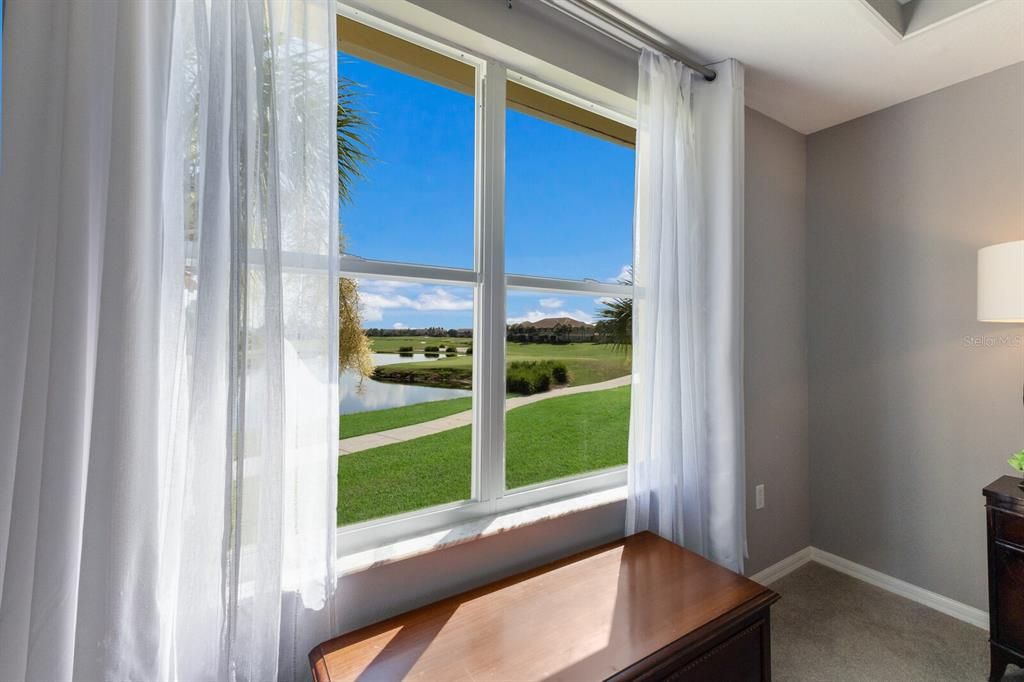 Active With Contract: $275,000 (2 beds, 2 baths, 1431 Square Feet)