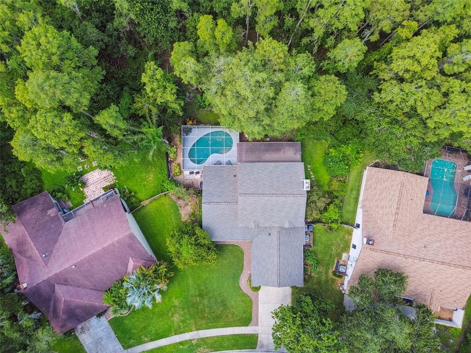 合同活跃: $589,900 (4 贝兹, 2 浴室, 2383 平方英尺)