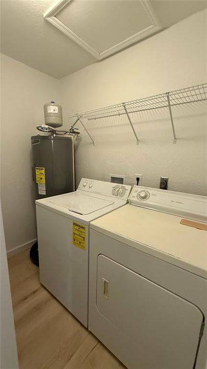 For Rent: $1,700 (3 beds, 2 baths, 1586 Square Feet)