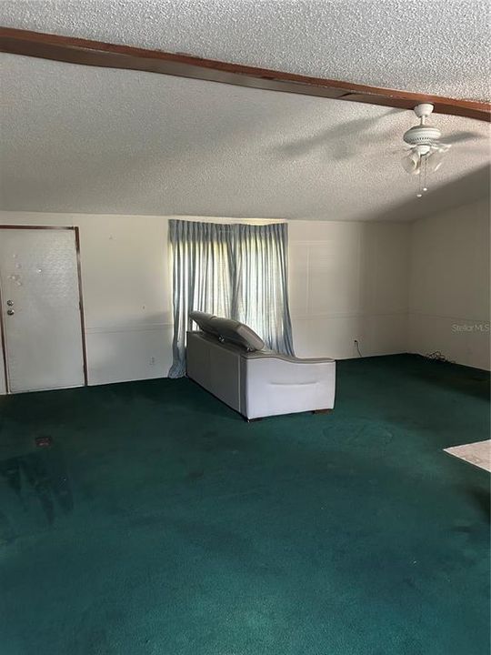 待售: $150,000 (3 贝兹, 2 浴室, 1152 平方英尺)