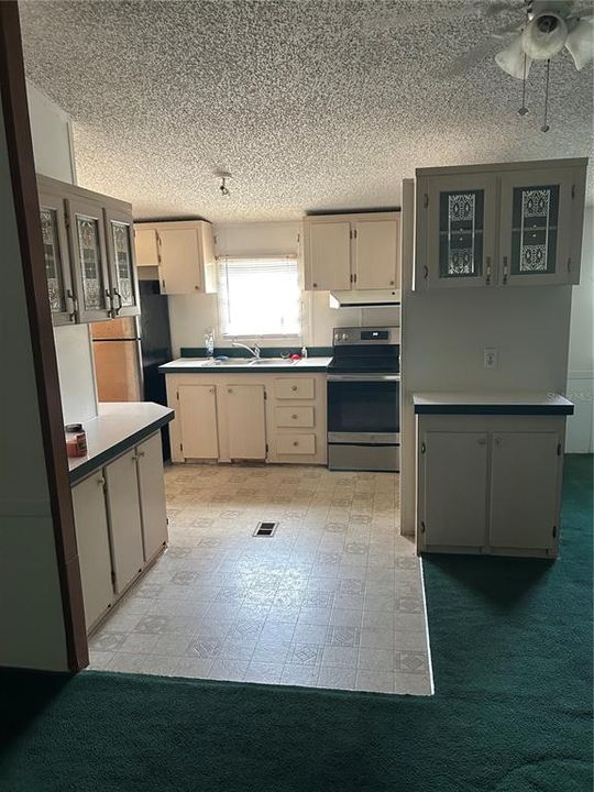 待售: $150,000 (3 贝兹, 2 浴室, 1152 平方英尺)