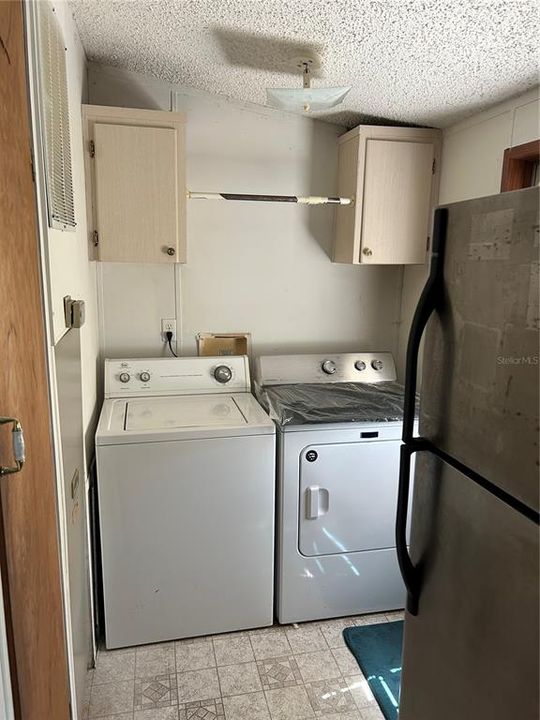 待售: $150,000 (3 贝兹, 2 浴室, 1152 平方英尺)