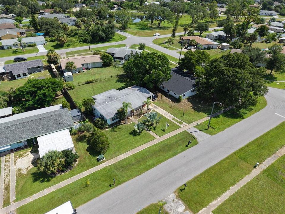 Activo con contrato: $180,000 (2 camas, 2 baños, 1204 Pies cuadrados)