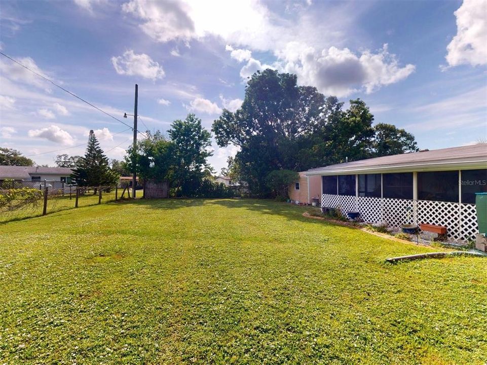 Activo con contrato: $180,000 (2 camas, 2 baños, 1204 Pies cuadrados)