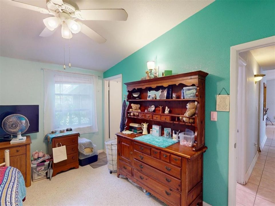 Activo con contrato: $180,000 (2 camas, 2 baños, 1204 Pies cuadrados)