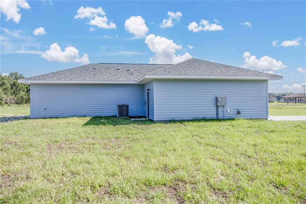 Active With Contract: $274,900 (4 beds, 2 baths, 1296 Square Feet)