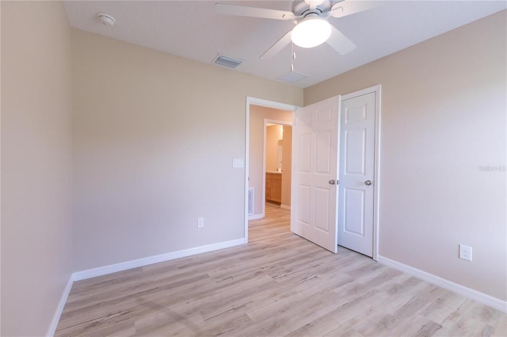 Active With Contract: $274,900 (4 beds, 2 baths, 1296 Square Feet)