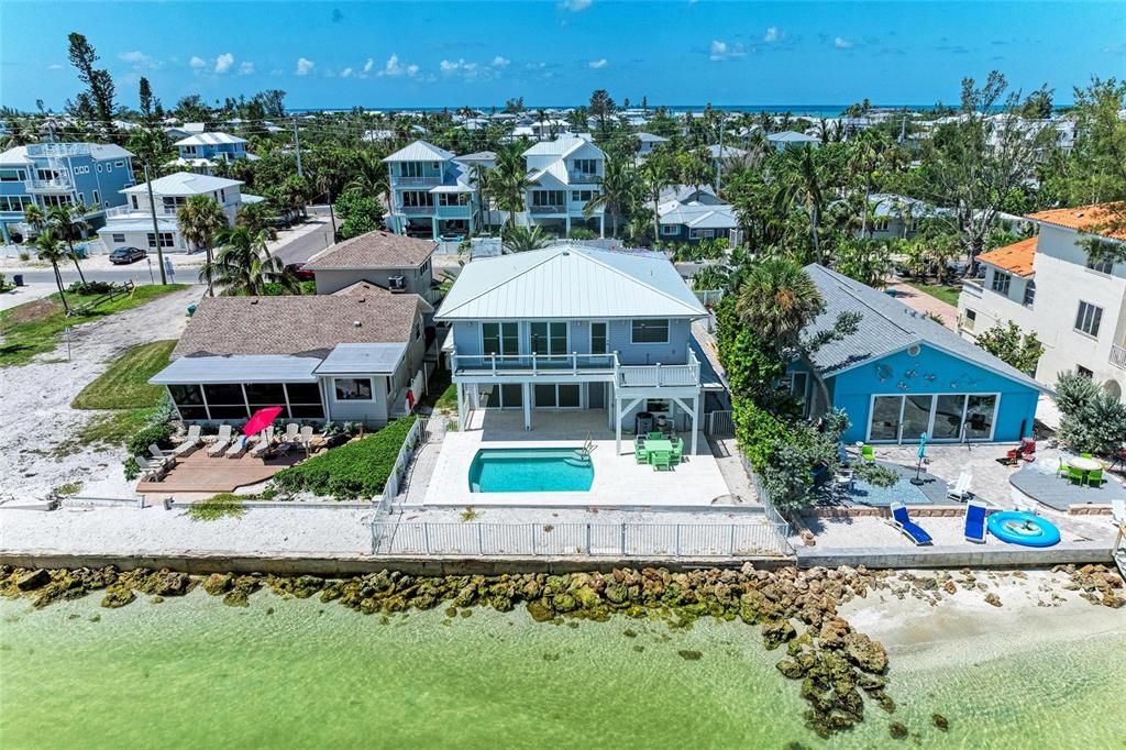 For Sale: $3,990,000 (4 beds, 3 baths, 2933 Square Feet)