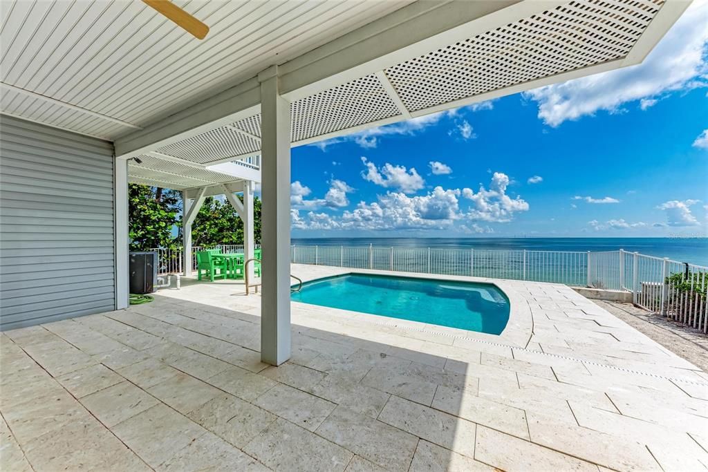 For Sale: $3,990,000 (4 beds, 3 baths, 2933 Square Feet)