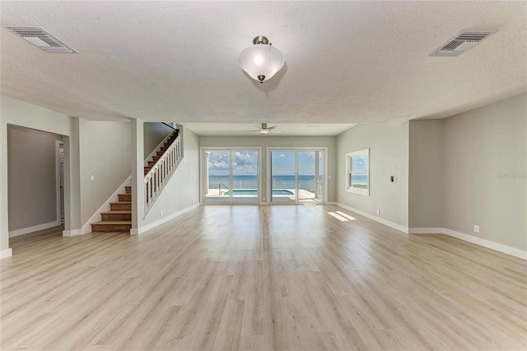 For Sale: $3,990,000 (4 beds, 3 baths, 2933 Square Feet)