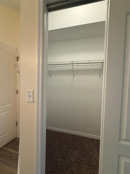 出租: $2,100 (2 贝兹, 2 浴室, 1368 平方英尺)