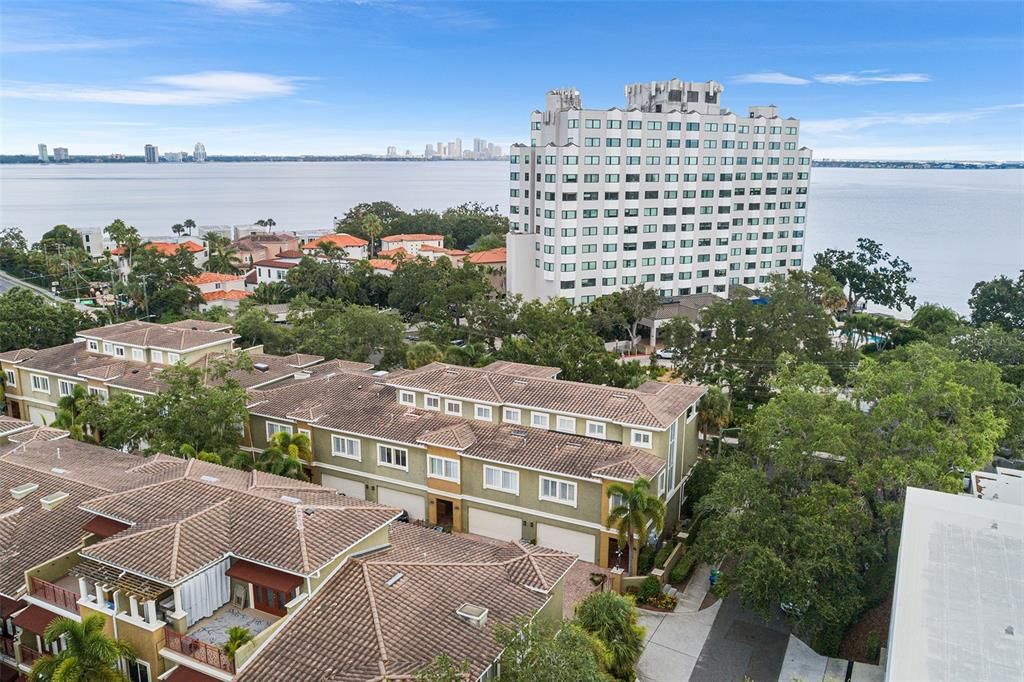 Active With Contract: $6,700 (4 beds, 3 baths, 2724 Square Feet)