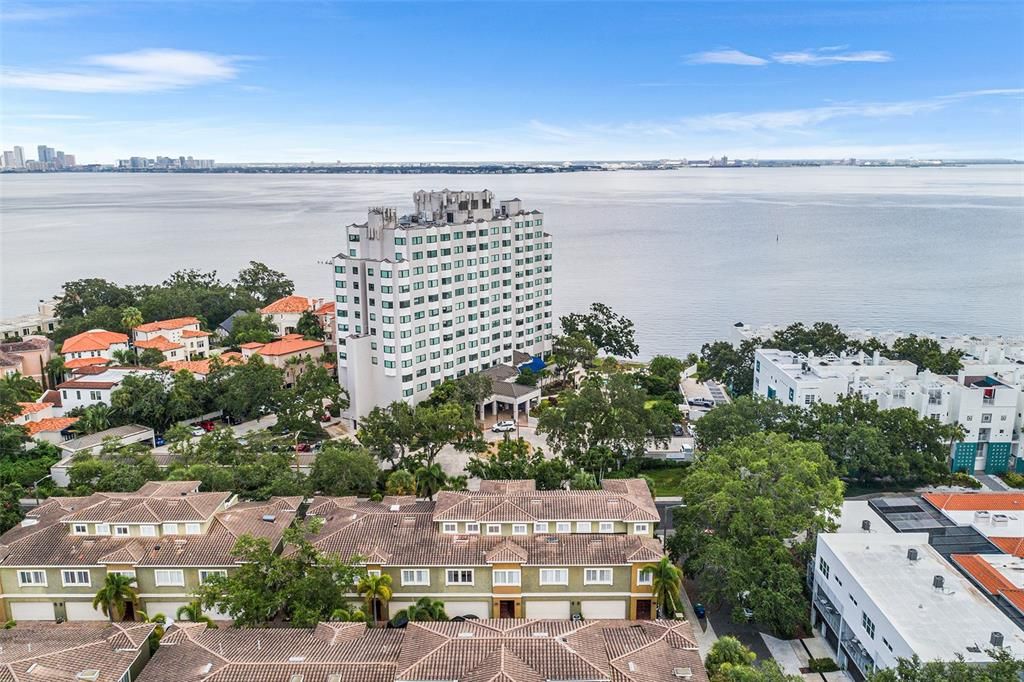 Active With Contract: $6,700 (4 beds, 3 baths, 2724 Square Feet)