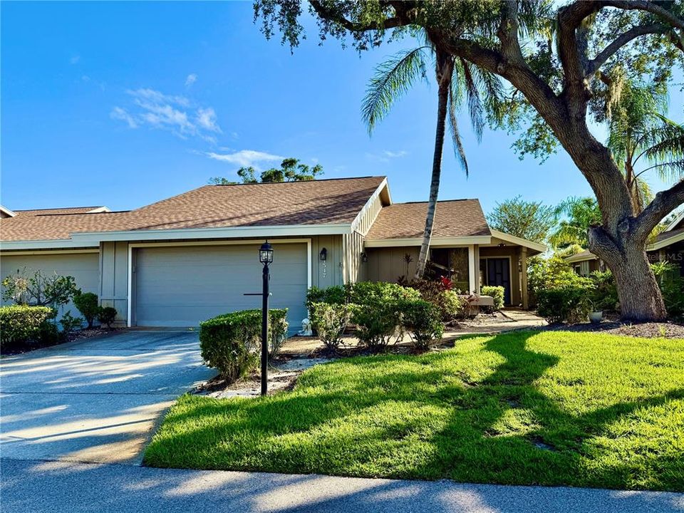 Active With Contract: $289,000 (3 beds, 2 baths, 1501 Square Feet)