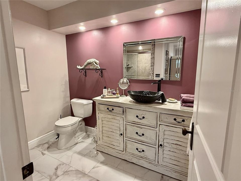 Active With Contract: $289,000 (3 beds, 2 baths, 1501 Square Feet)