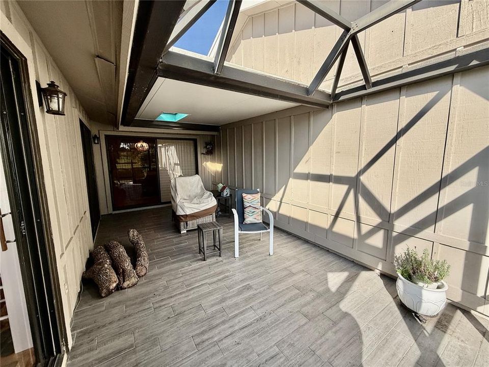 Active With Contract: $289,000 (3 beds, 2 baths, 1501 Square Feet)