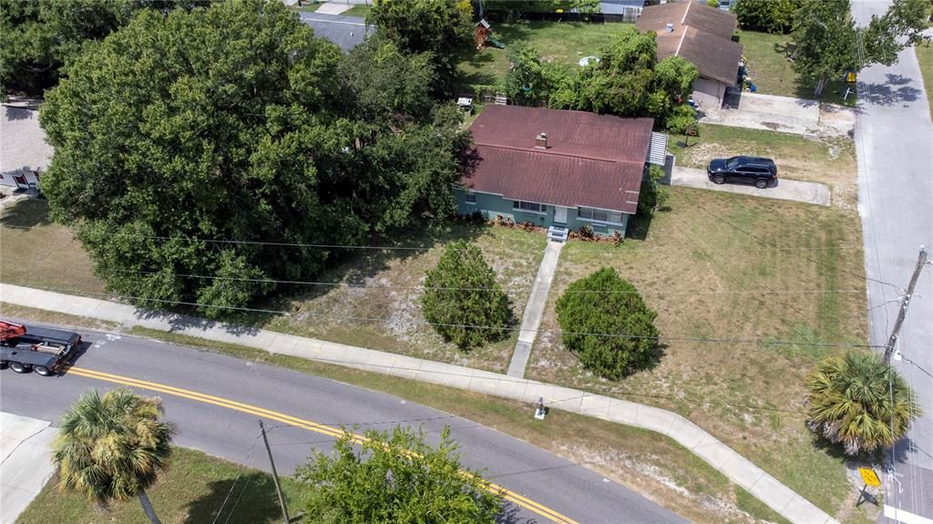 For Sale: $284,999 (4 beds, 2 baths, 1200 Square Feet)