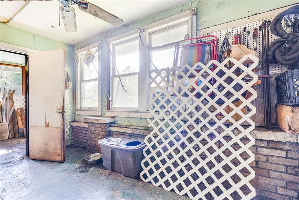 En Venta: $268,000 (2 camas, 2 baños, 1550 Pies cuadrados)