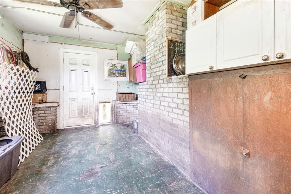 En Venta: $268,000 (2 camas, 2 baños, 1550 Pies cuadrados)