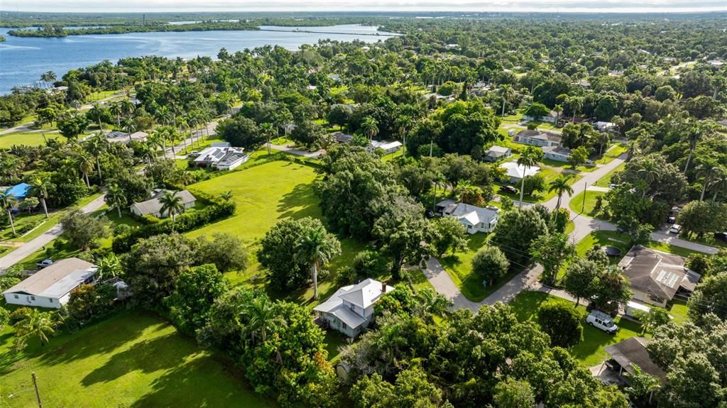 En Venta: $268,000 (2 camas, 2 baños, 1550 Pies cuadrados)