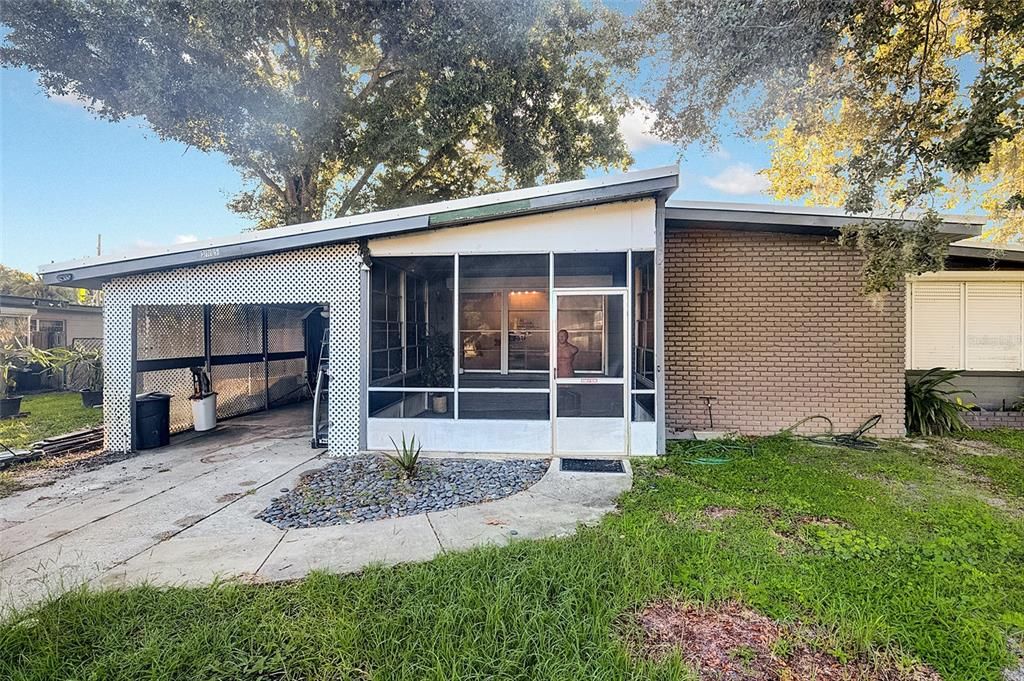 最近售出: $285,000 (3 贝兹, 2 浴室, 1458 平方英尺)